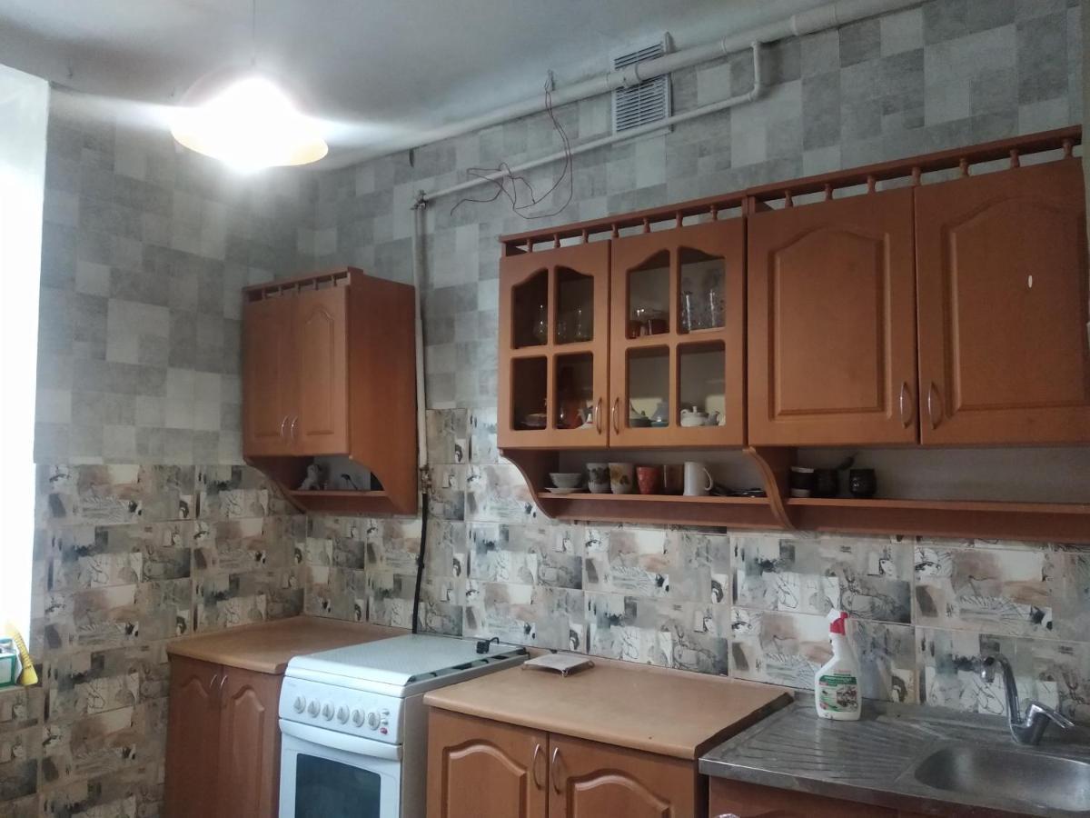 1654 Двухкомнатная Центр Kharkiv Bagian luar foto